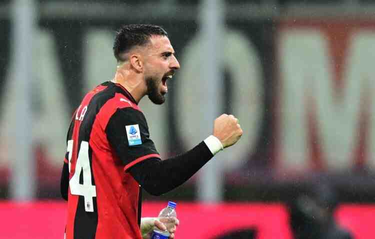 那不勒斯总监:我们曾经尝试签下希拉,但米兰动作太快了